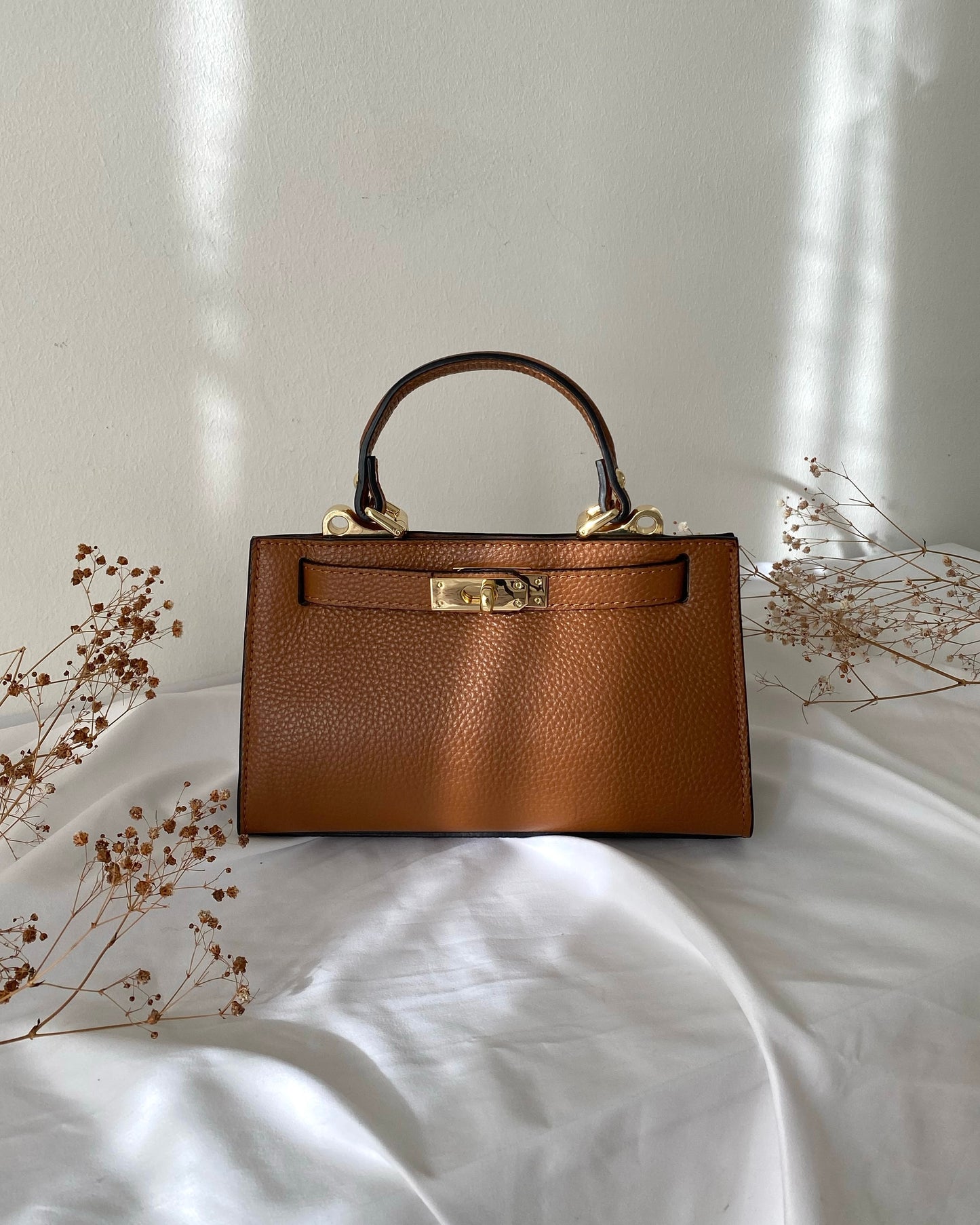 NITA - Mini Elegant Bag (on request)